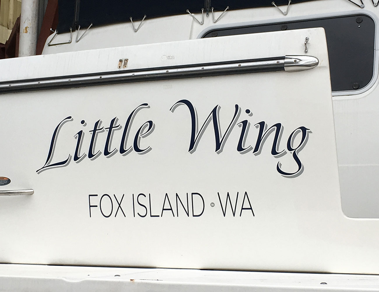Margaux-Marine-Graphics-Little-Wing