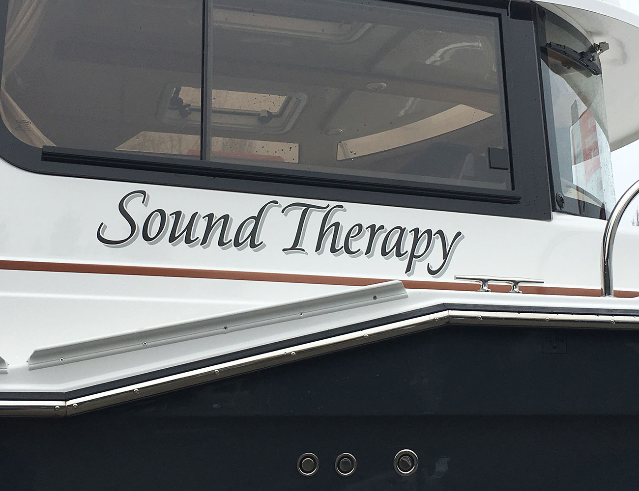 Margaux-Marine-Graphics-Sound-Therapy